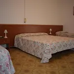 Astoria פסארו