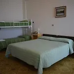 מלון Astoria 3*