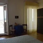 Astoria מלון